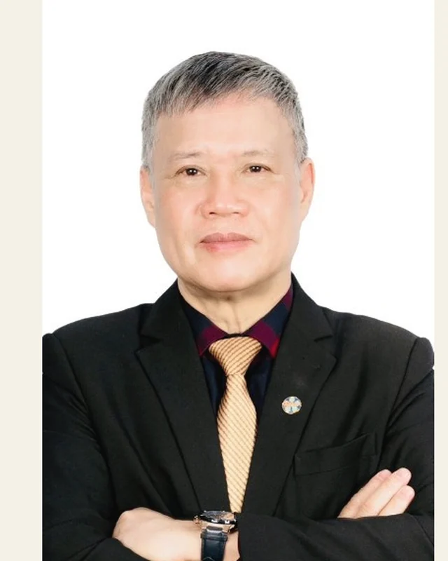 Chân dung ông Nguyễn Xuân Bình