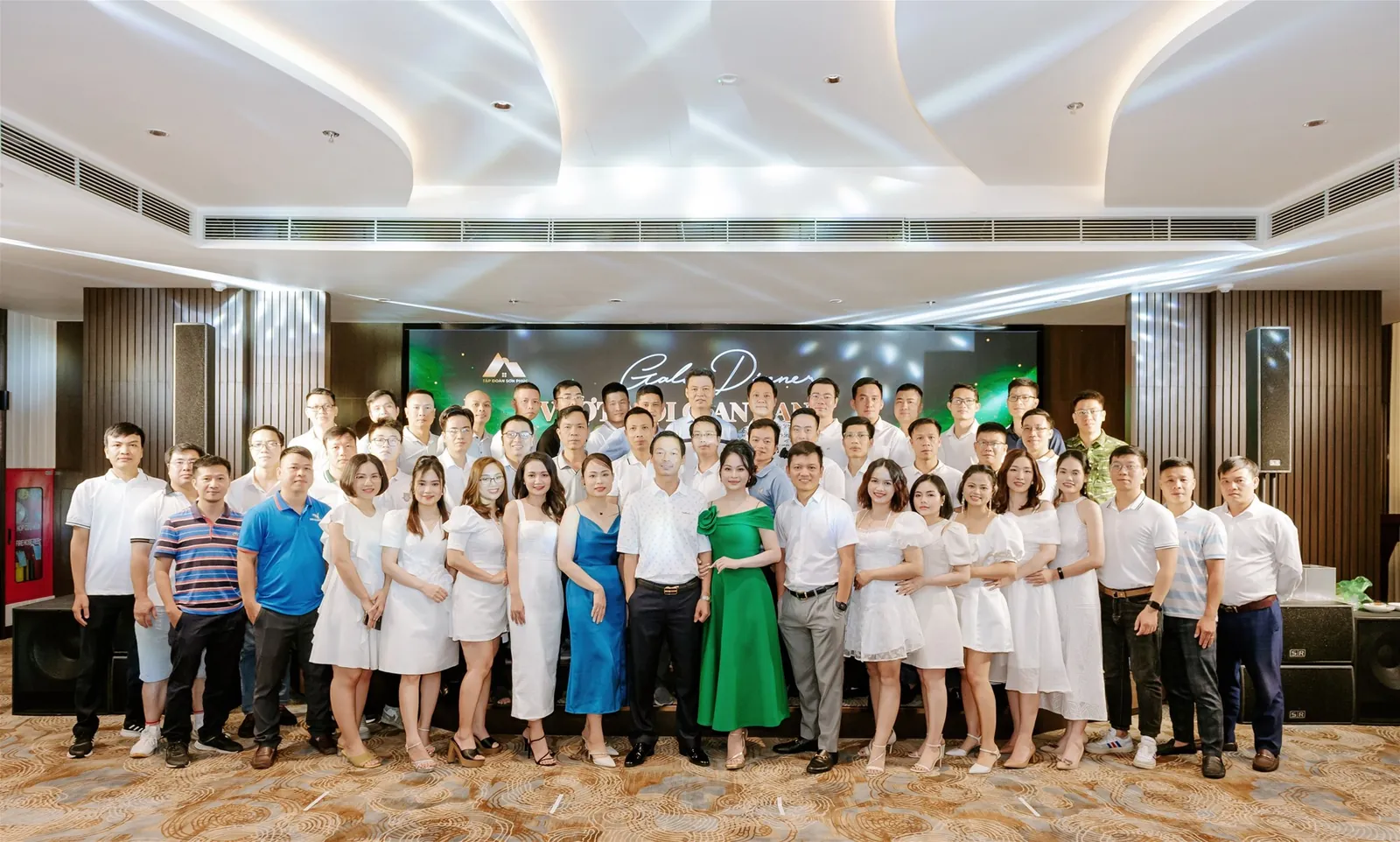 Du lịch hè Hạ Long 2023, kết nối và gắn bó — ảnh 1