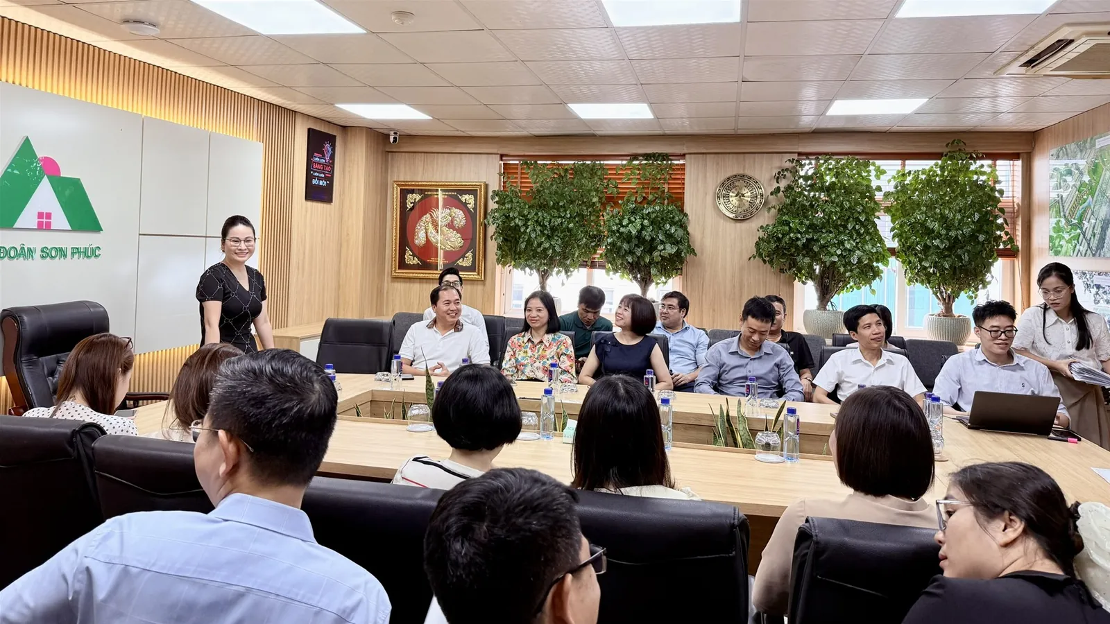 Đồng hành cùng ước mơ: Sơn Phúc trao Quỹ Khuyến học Khuyến tài mùa thứ 4 — ảnh 10