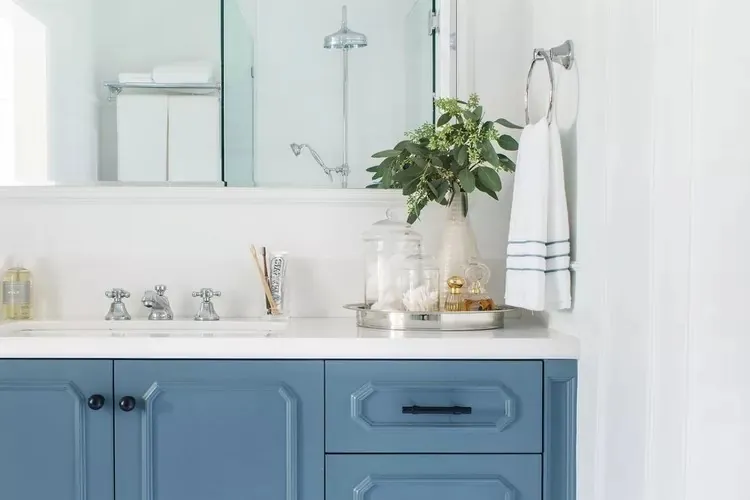 Mẹo sắp xếp và dọn dẹp phòng tắm ngăn nắp, gọn gàng