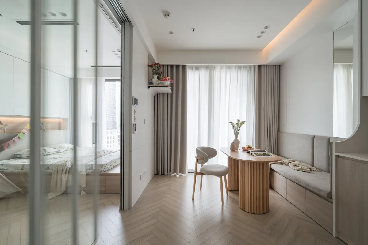 Căn hộ có diện tích 42 m2, tọa lạc tại một tòa chung cư thuộc quận Nam Từ Liêm (Hà Nội)