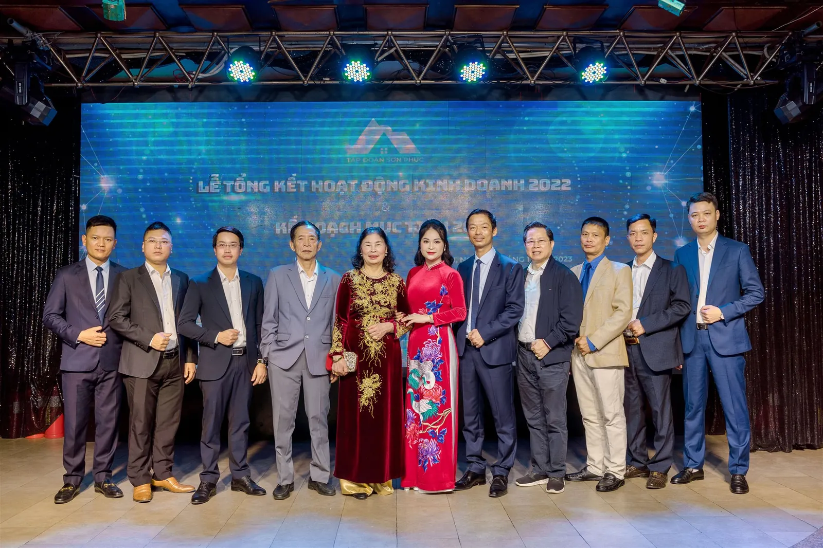 Tập đoàn Sơn Phúc tổng kết hoạt động kinh doanh năm 2022 - Định hướng mục tiêu kế hoạch năm 2023 — ảnh 20