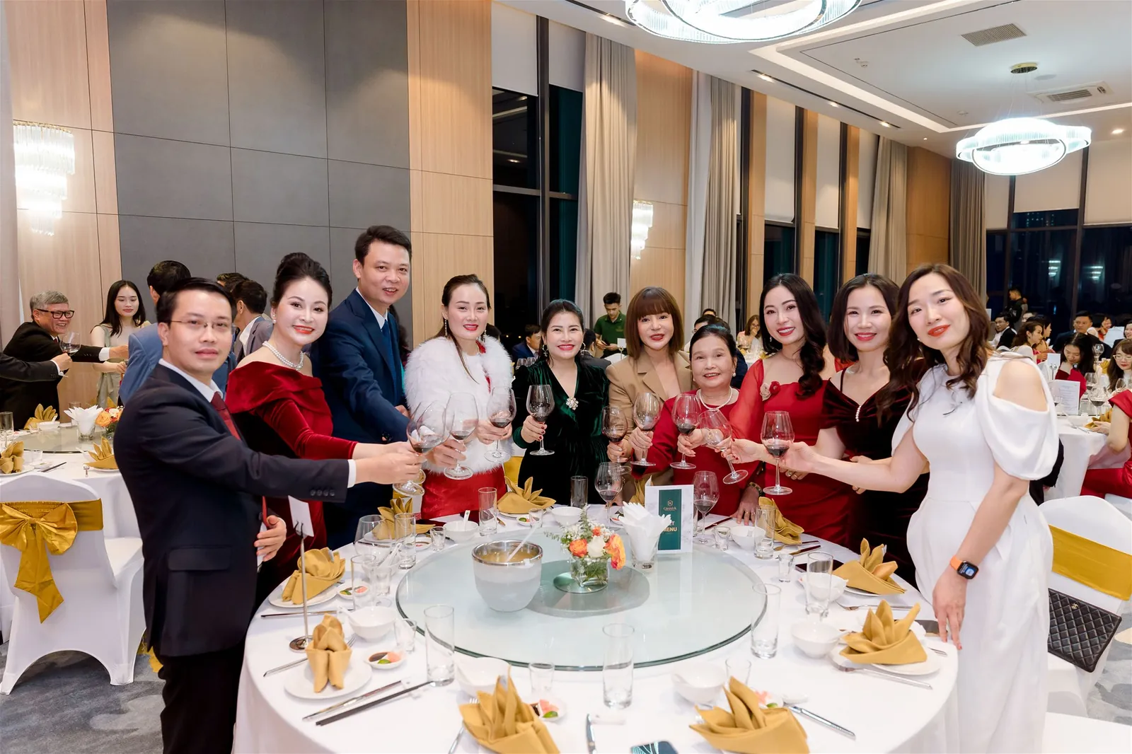 Tập đoàn Sơn Phúc tổng kết hoạt động kinh doanh năm 2023 - Định hướng mục tiêu kế hoạch năm 2024 — ảnh 33