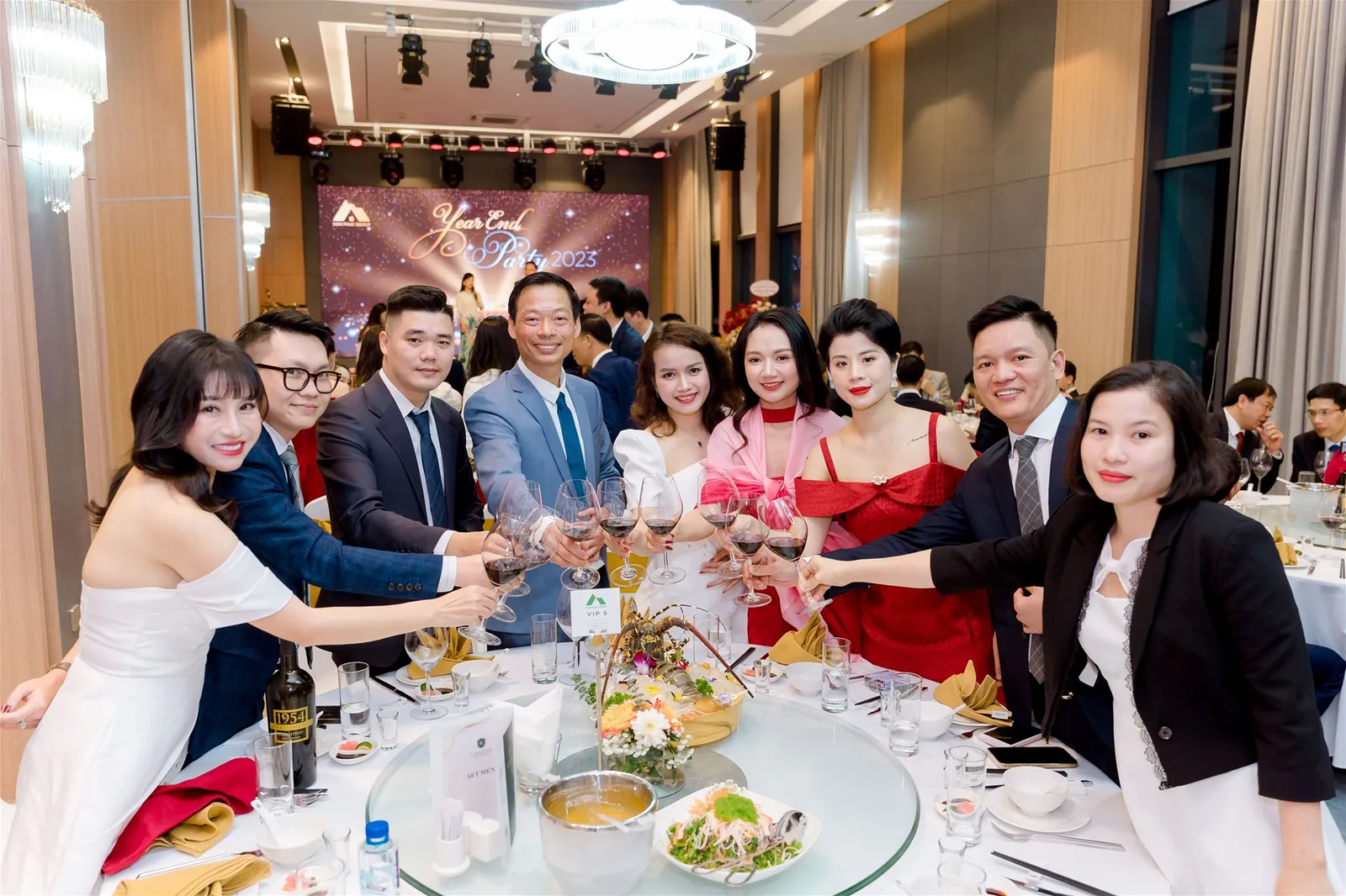 Tập đoàn Sơn Phúc tổng kết hoạt động kinh doanh năm 2023 - Định hướng mục tiêu kế hoạch năm 2024 — ảnh 35