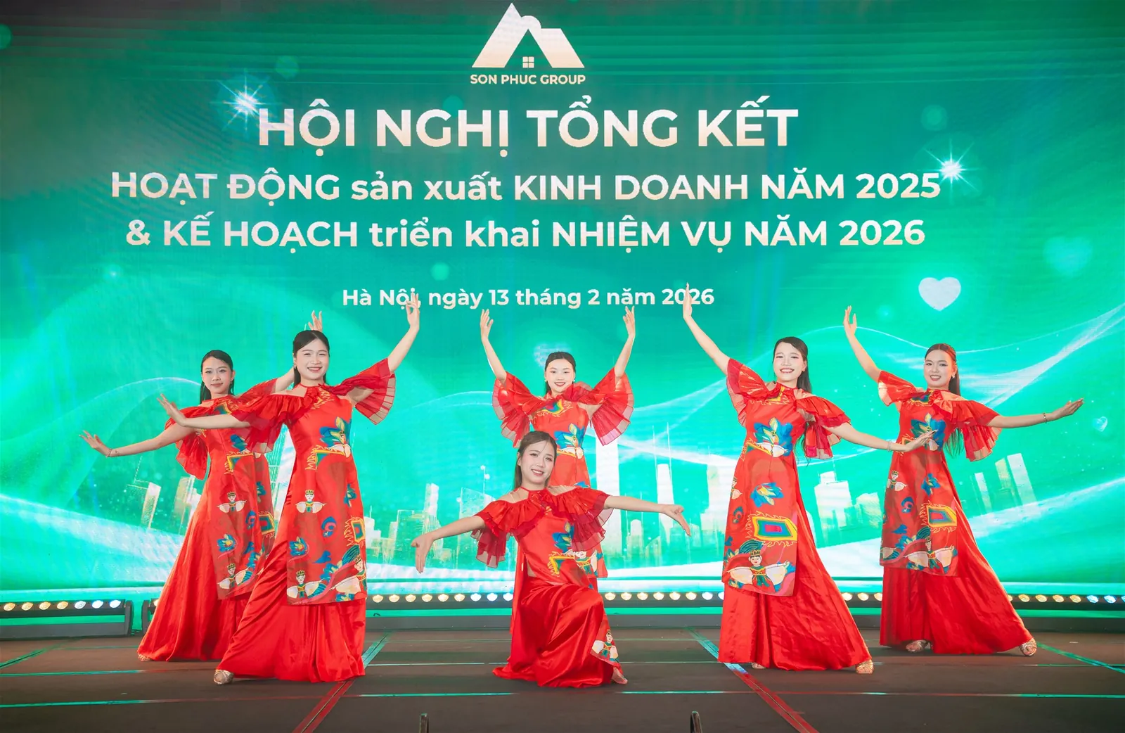Year End Party 2025: dấu ấn gắn kết, lan tỏa giá trị đồng hành — ảnh 18